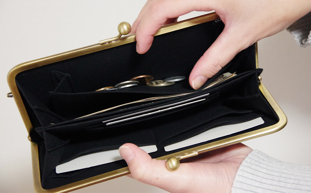 本革 がま口長財布