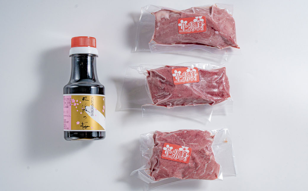 【桜屋】上赤身馬刺し300g(専用醤油付き 150ml×1本)