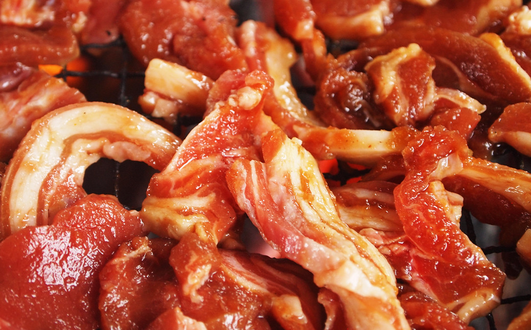 鶴岡精肉店のラム肉 ジンギスカン 計約2kg(約500g×4パック)タレ(80ml×4個)セット