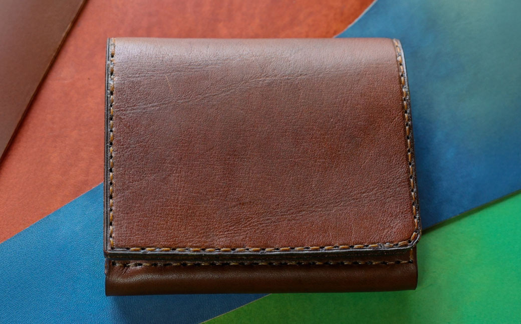 【neoclassic】牛本革 コンパクト財布（Dark Brown）