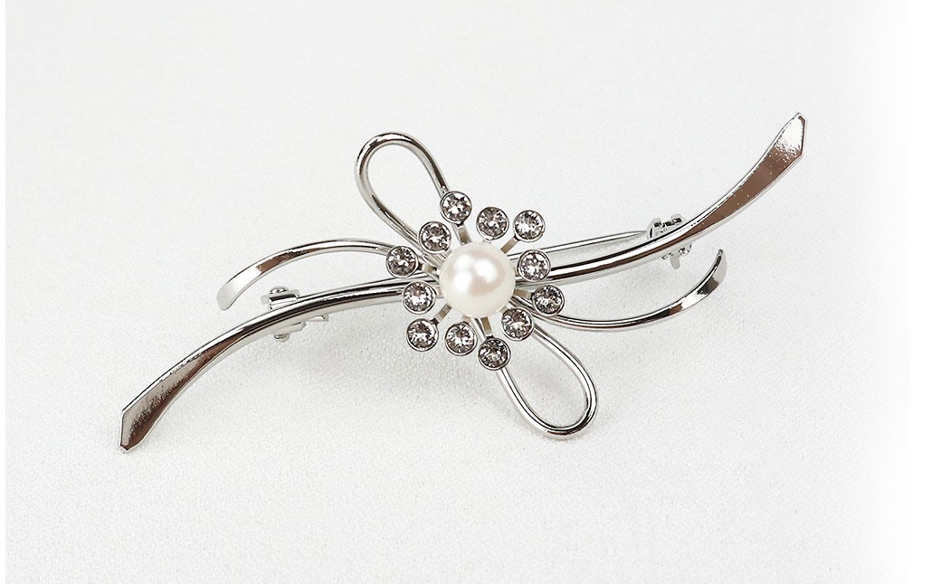 パール ブローチ ウェーブライン 8.0-8.5mm