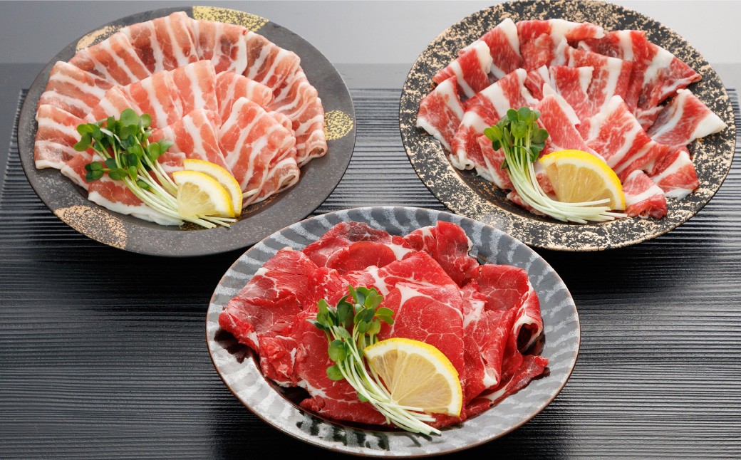 【桜屋】 新感覚！ 極薄スライス 「花びら馬刺し」 3種盛り 計300g （専用醤油付き 150ml×1本）