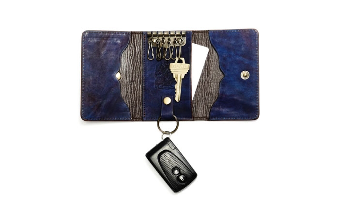 キーケース「クレ・スィス」　濃藍　瀬戸内の海　天然藍染め・福山レザー