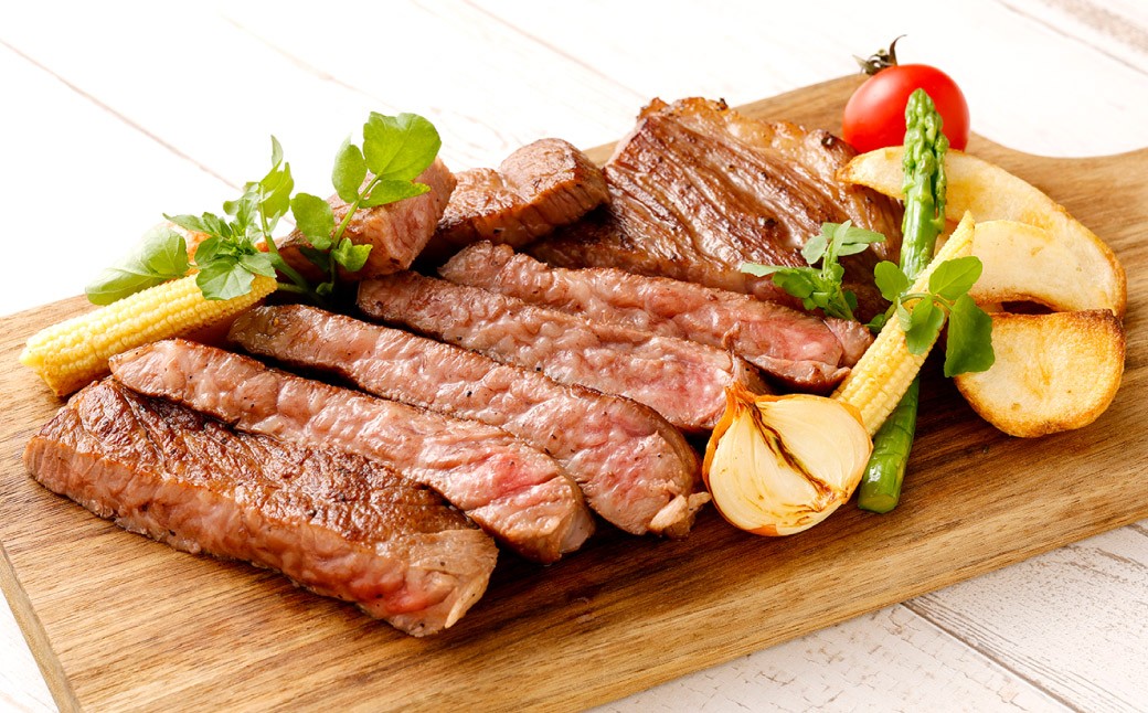 なぎビーフ:ステーキ300g & 焼肉カット600g 計900g