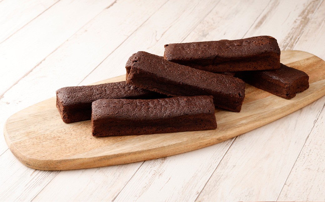 ザ・リッチケーキ ガトーショコラ 計12個（4個入り×3箱）