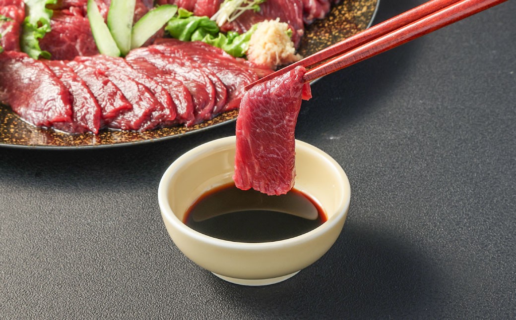 【フジチク ふじ馬刺し】極上馬刺し ロース・ヒレ食べ比べセット(3〜4人前/各200g)