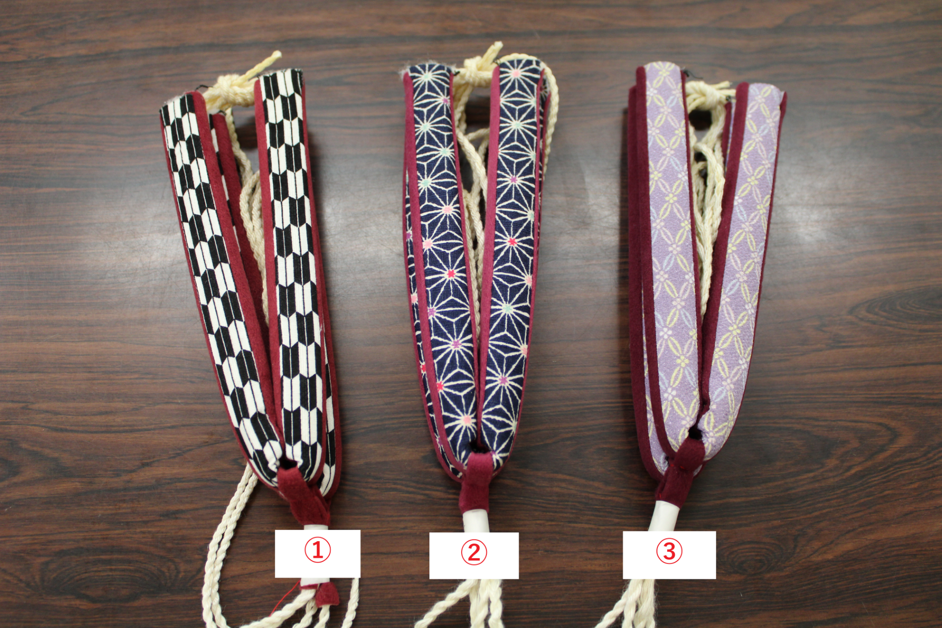 お好みの鼻緒の種類をお選びください。