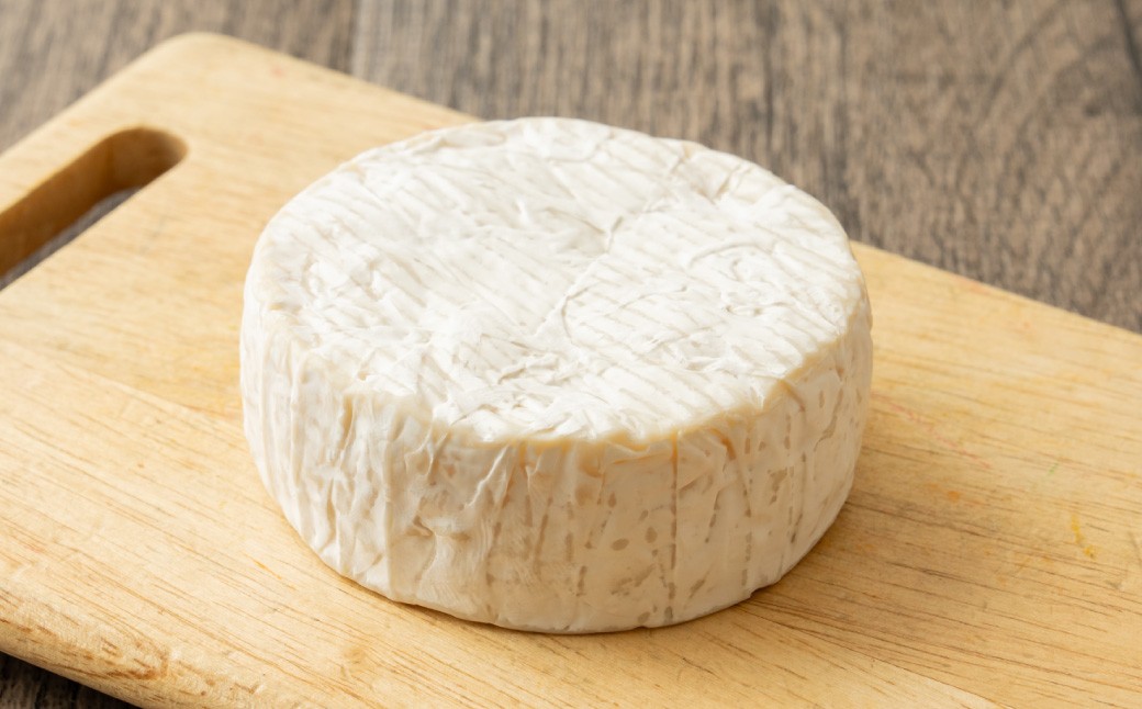 よつ葉北海道十勝 カマンベールチーズ 90g×2個 セット