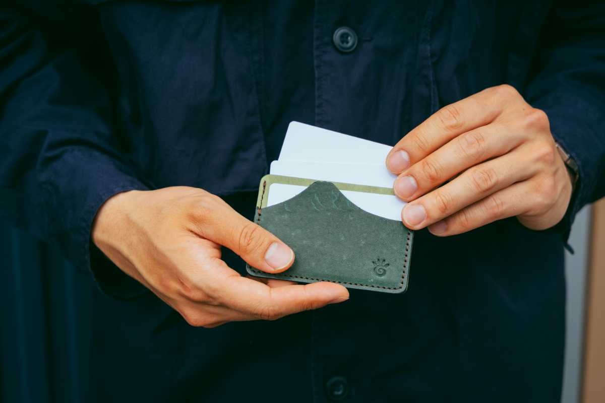 カードが3枚ほど収納可能