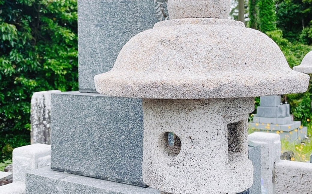 墓地管理・水ぶきによる簡易清掃（年1回）