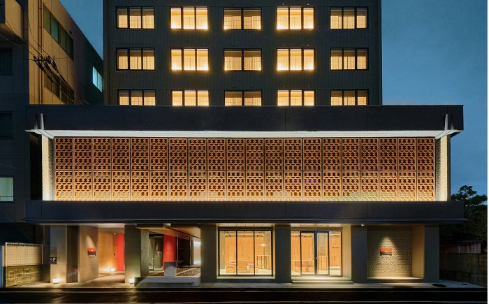 hotel nansui　宿泊券　2名1泊 Corner Twin /2食付き【港屋マネジメント株式会社】 [ATGX001]