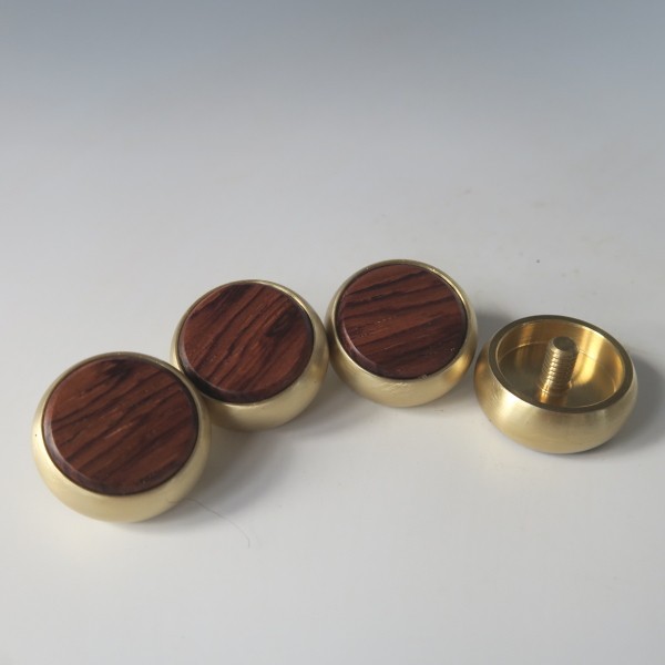 ※画像は「ローズウッド材」です。