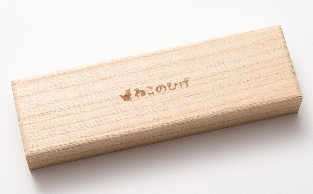 ぽぽねこ 猫のひげ箱