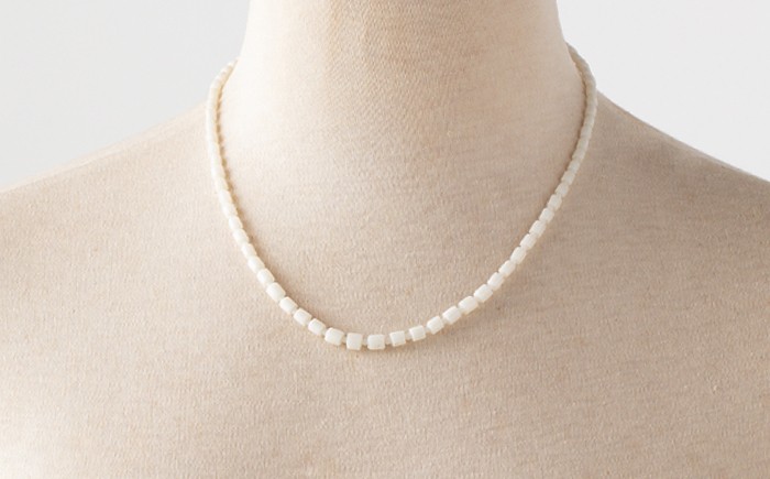 ホワイトコーラルネックレス 【有限会社米沢サンゴ店】 [ATCX026]