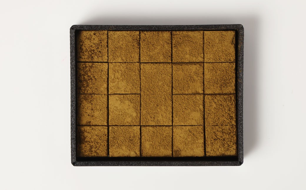 【5回定期便】 《冷凍》 北海道生チョコレート （ほうじ茶） 5箱×5回 合計25箱