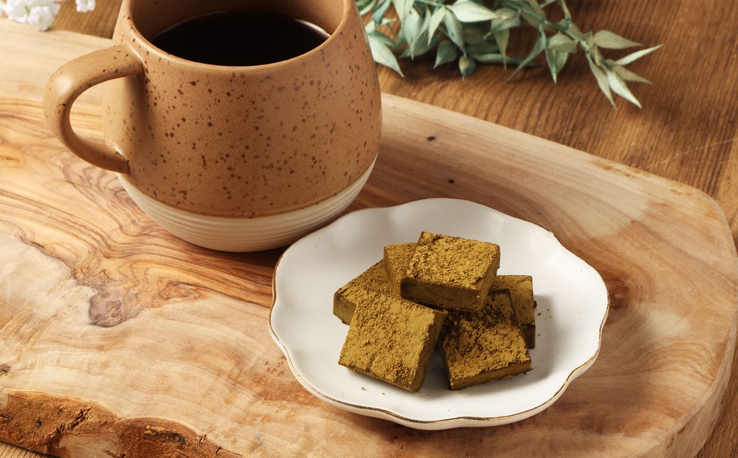 《冷凍》 北海道生チョコレート 4種 セット 約500g （約100g×5箱） 合計100粒