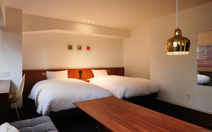 【暮らすように泊まる】セブンデイズホテルプラス スーペリア ツイン ルーム（ミニキッチン付）1泊2日 朝食付