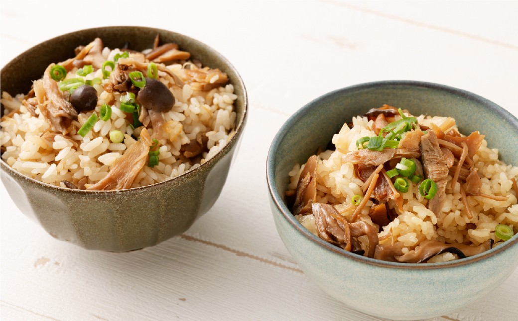 手軽に炊ける贅沢きのこご飯セット(2種類の味わい)