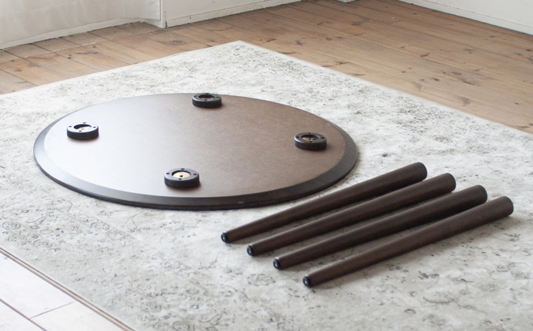 モルタル調メラミン材のラウンドダイニング （80cm） 木部ウォルナット色