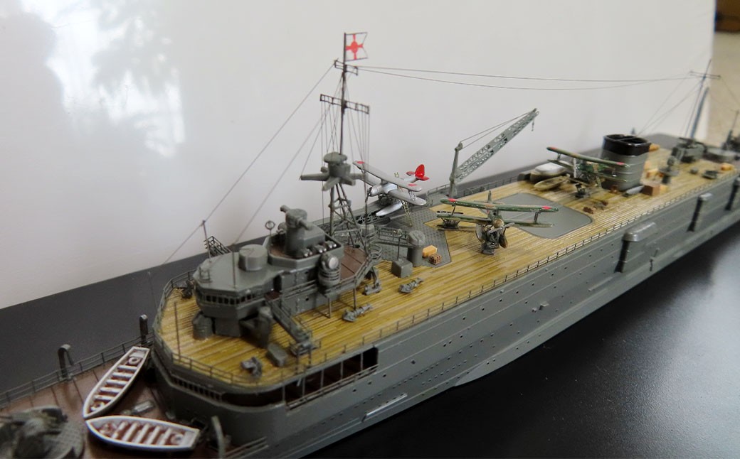 プロプラモデラーが作る！ 一点物 日本海軍 潜水母艦 「大鯨」 1939年 1／700 （完成品） アオシマベースプラモデル
