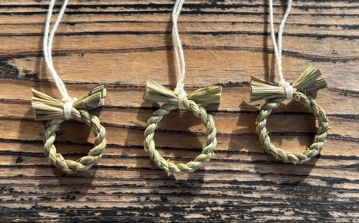 日々の暮らしのなかで、災いを除け、大切な場を守るお守りに。 伝統 ハンドメイド