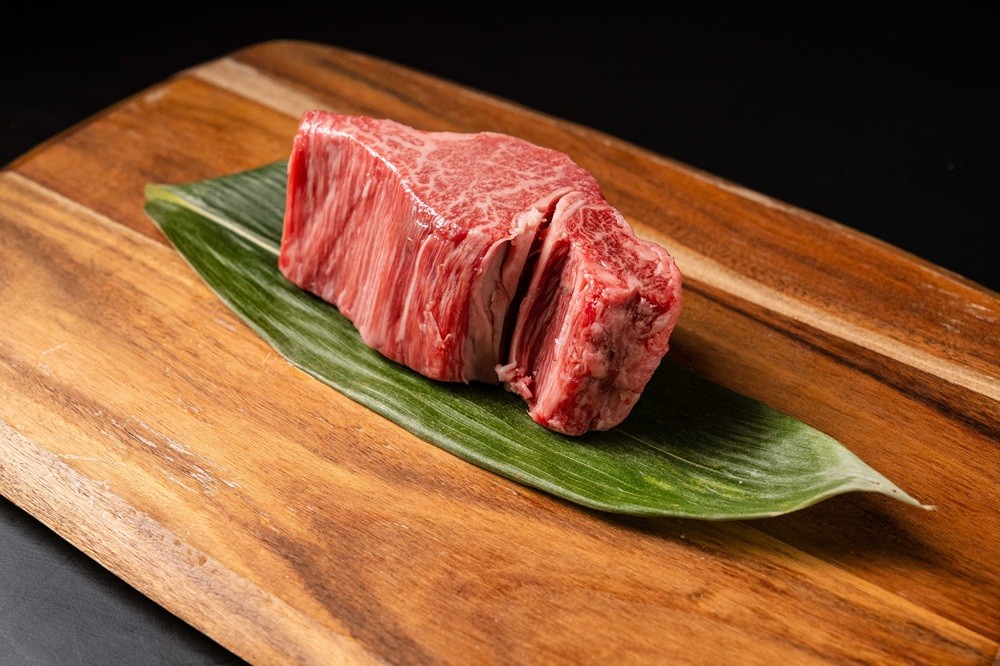 飛騨牛 極厚ヒレステーキ 150g×3枚 (450g) 