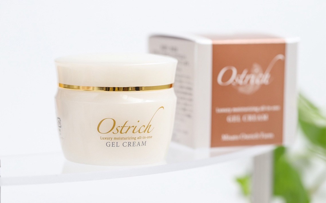 ※申込のタイミングによっては旧容器と旧外箱での発送となる場合がございます。