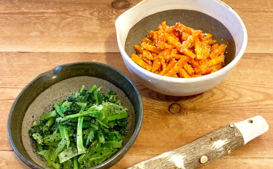 お手入れカンタン！溝無しすり鉢【乳白・黒】