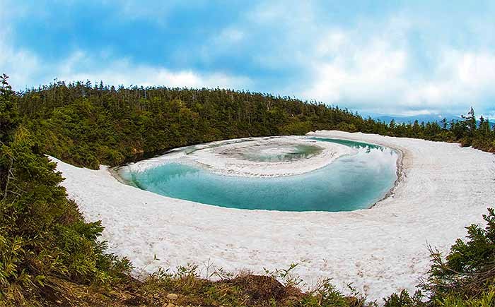 雪解けの様子がまるで竜の目の様に見える「八幡平ドラゴンアイ」がゼリーに！