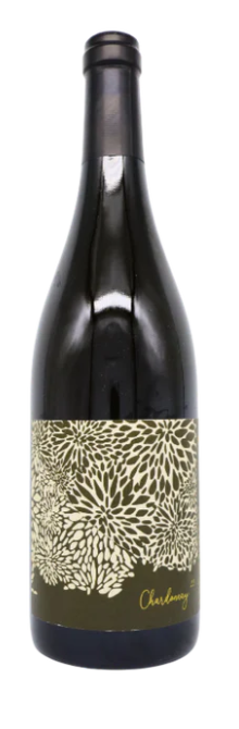 かすかな泡が心地よい、111 vineyardの爽やかシャルドネ。