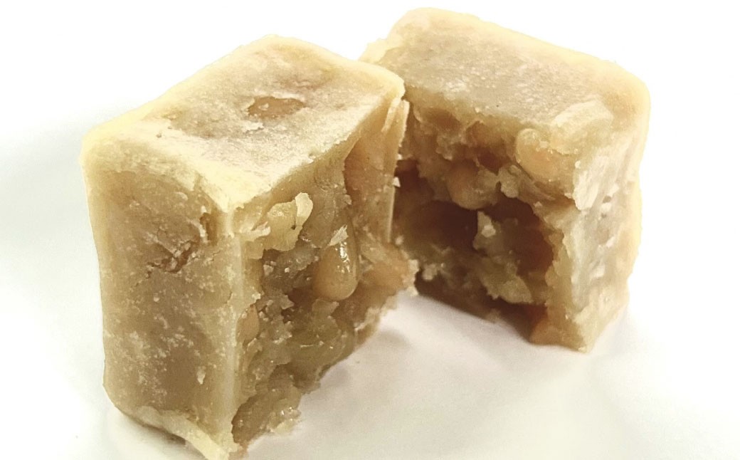 白でか金つば 8個入り （合計約960g）