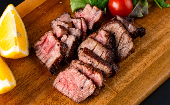 熊本の贅沢 あか牛 ヒレ肉 約300g 霜降り 馬刺し 約200g（計約500g）