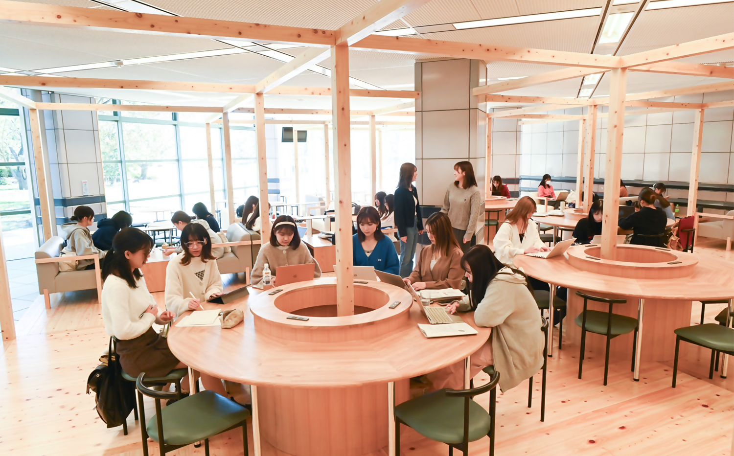 学生会館は学生たちの憩いの場