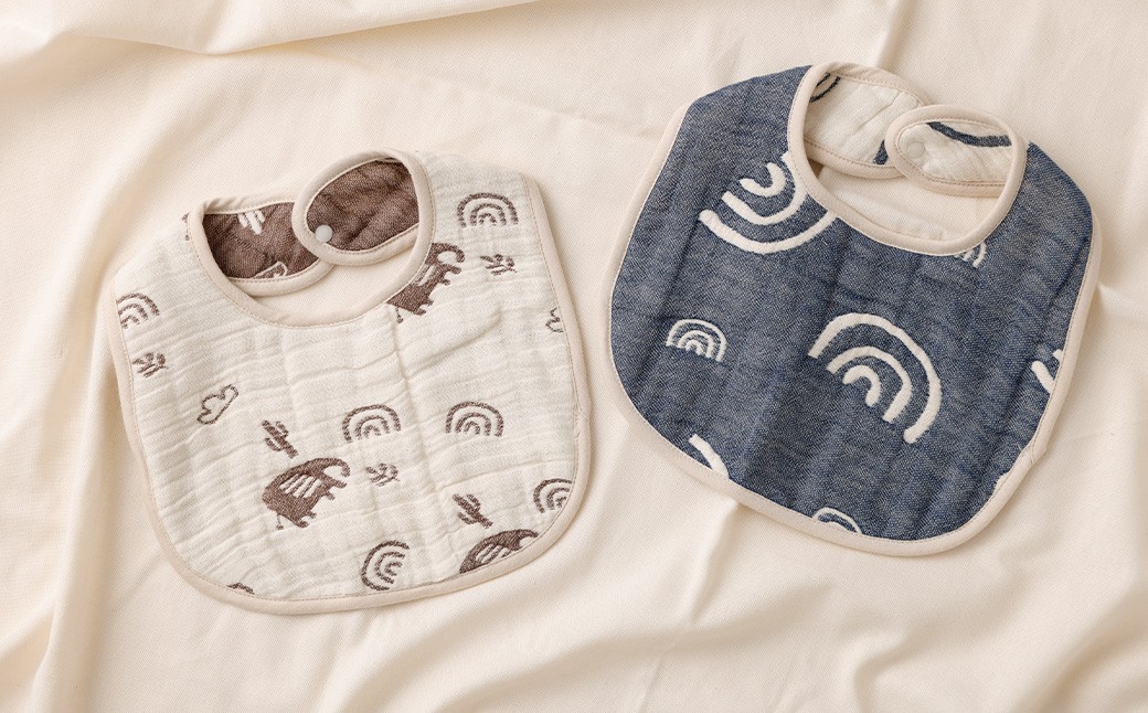 6重ガーゼ織スタイ×2枚（ベージュ・ネイビー）+6重ガーゼ織ハンカチ×2枚（ベージュ・ネイビー）