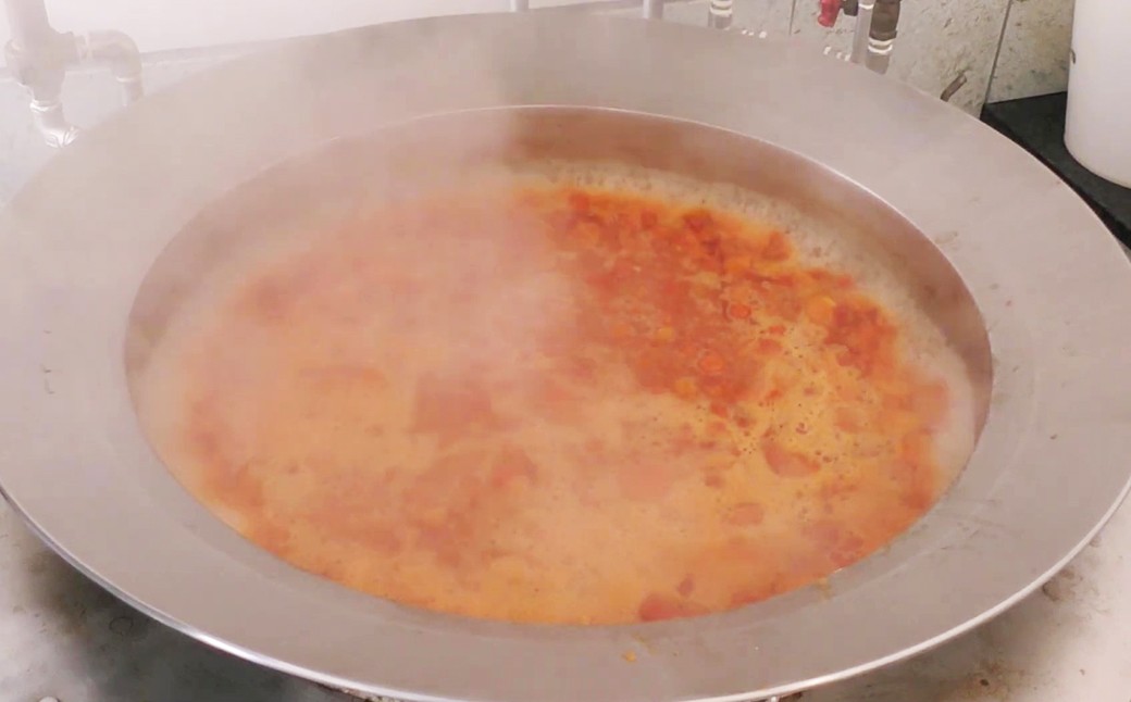 栄養素をぎゅっと凝縮し、濃厚な甘みとほどよい酸味をそのまま閉じ込めました。