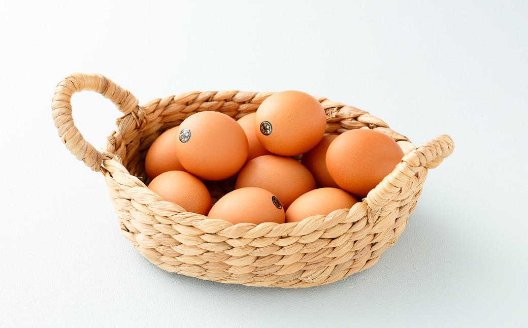 熊本県天草市で生まれたブランド卵「天草タマンゴ」10個入 ／ 化粧箱×3回 計30個 化粧箱入