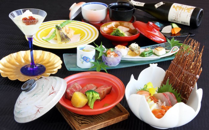 【北ビワコホテルグラツィエ】ペア宿泊券（一泊二食付）琵琶湖 和室 滋賀 ペア 宿泊 1泊 一泊 宿泊 宿泊券 人気 おすすめ