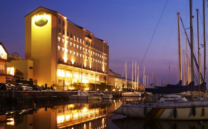 【北ビワコホテルグラツィエ】ペア宿泊券（一泊朝食付）琵琶湖 和室 滋賀 ペア 宿泊 1泊 一泊 宿泊券 人気 おすすめ 観光