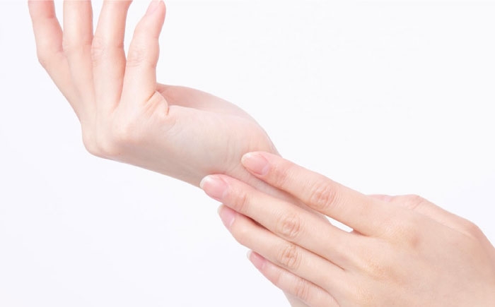 うるおい肌へ！精製水を含んだ天然繊維のコットン100%シート