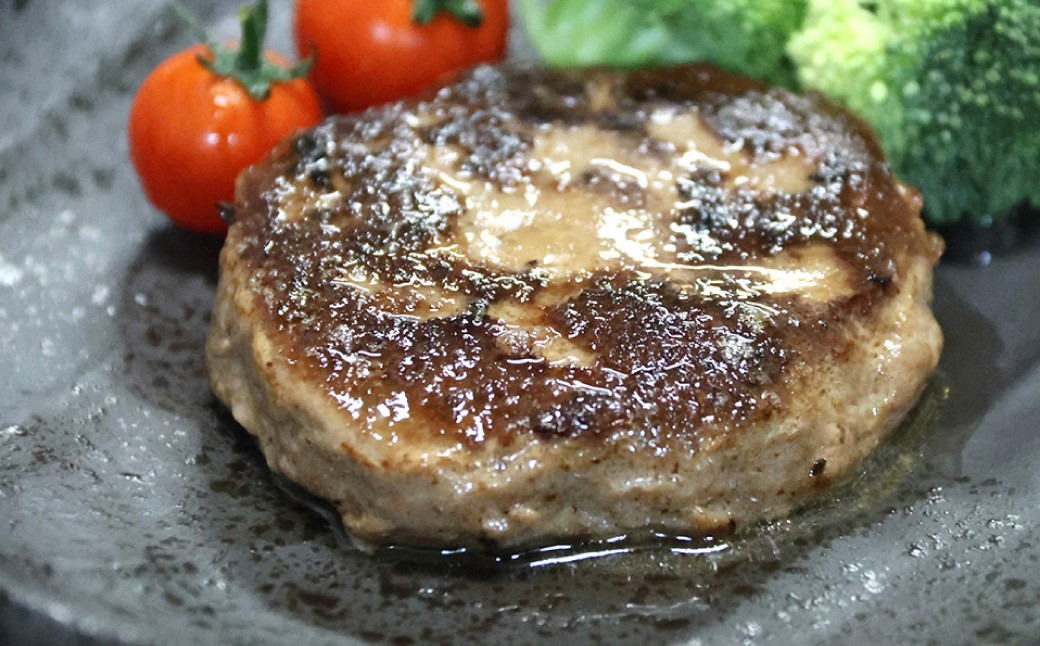 武藤牧場直売店山嘉バラエティセット（ハンバーグ 約120g×4個／コロッケ×4個／メンチカツ×4個）合計12個【冷凍】