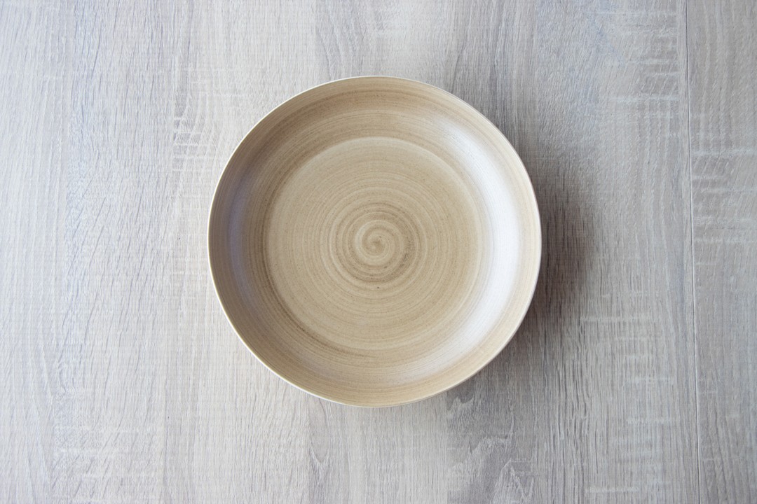 Koselig-aritaのシリーズ名は、器を通して居心地の良い楽しい時間を過ごしてほしいという思いが込められています。