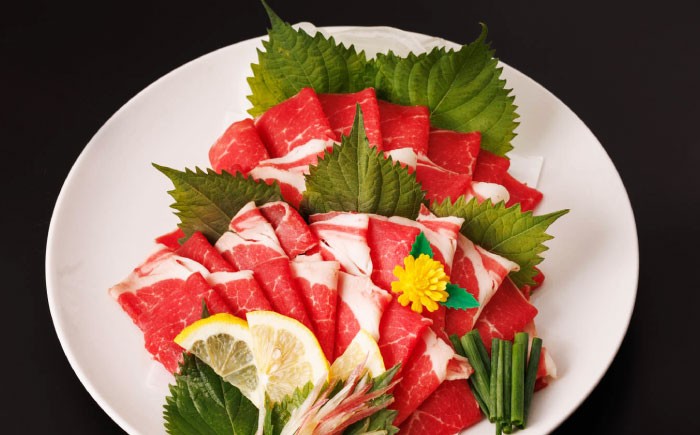 馬刺し ヤング 馬刺し 馬肉 桜肉 馬 肉 便利 小分け 6パック タレ付き 歯ごたえ 冷凍 刺身 九州 熊本県 送料無料 