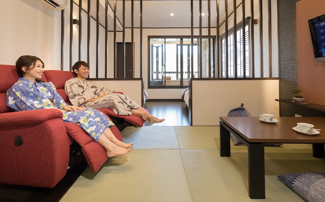 【1泊2食ペア (休前日) 宿泊券】 筑後川温泉清乃屋