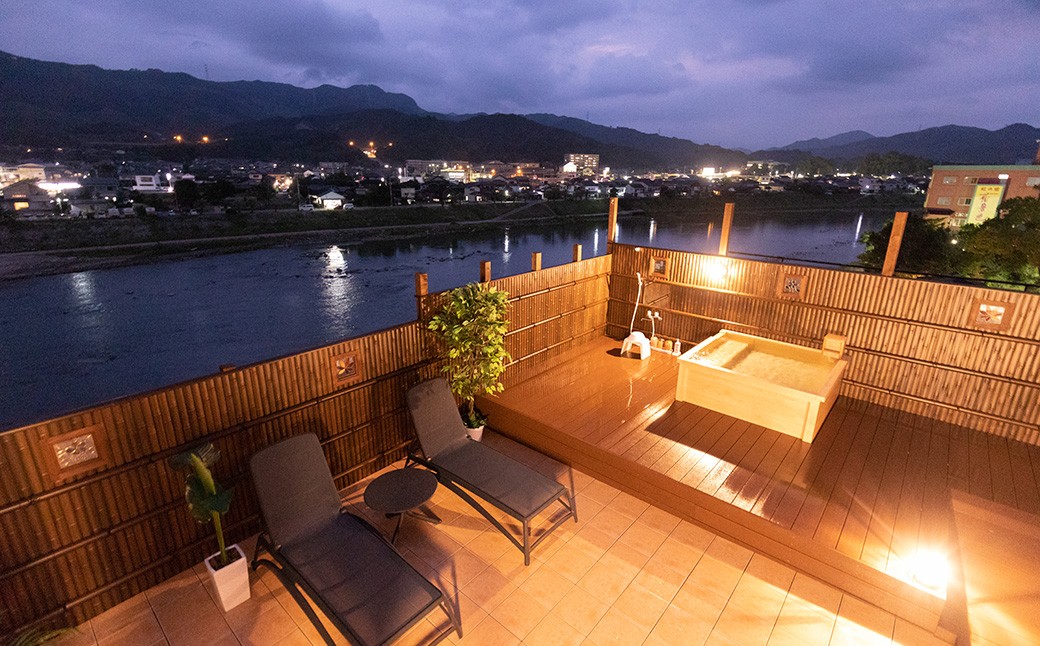 【1泊2食 (休日前) ペア宿泊券】筑後川温泉清乃屋 (特別室・近瀬) 