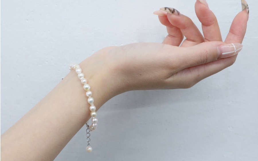 伊勢志摩産のアコヤ真珠ブレスレット