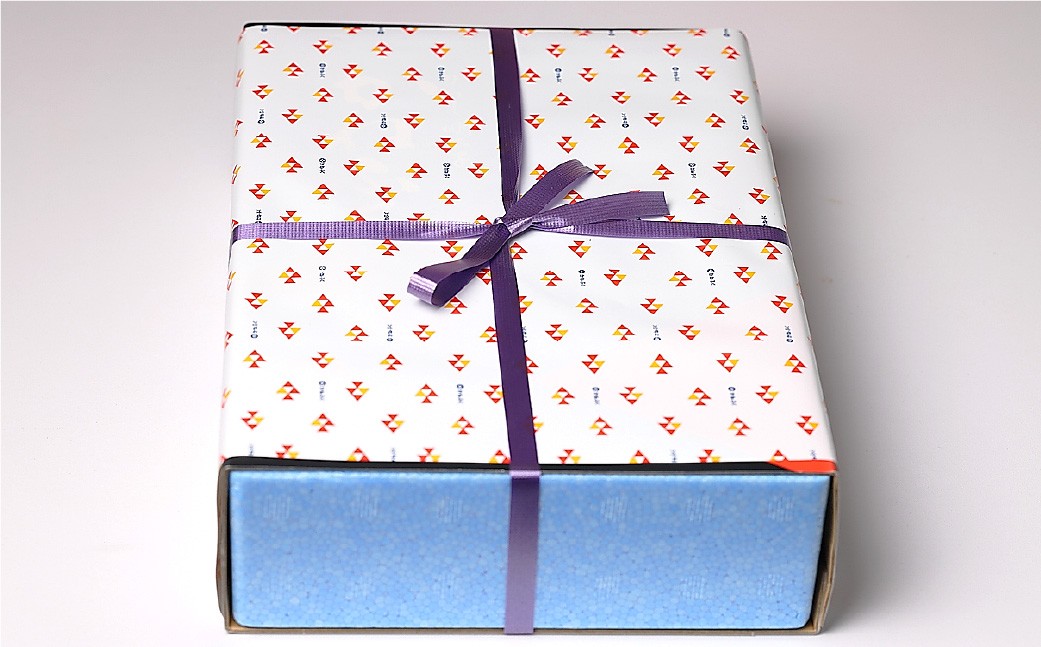 かねふく＜無着色＞辛子明太子 2Lサイズ 6kg（一本物1kg×6箱）