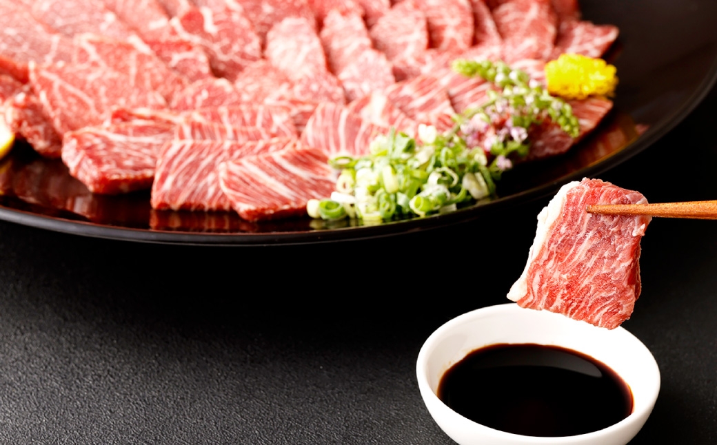 熊本 馬刺し 上霜降り(トロ) 馬肉ユッケ 合計 1kg セット トロ 馬肉 ユッケ 生姜 たれ