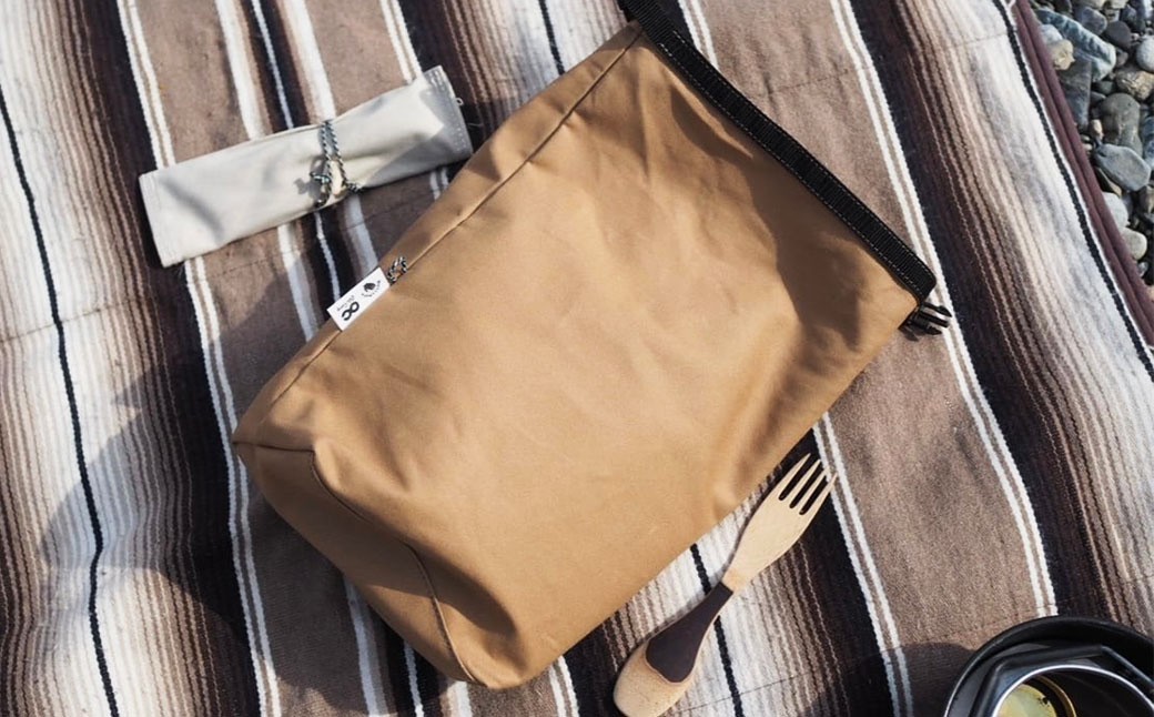 【選べるカラー】キャンバスロールトップバッグ タテ型 キャメルカラー or オリーブカラー