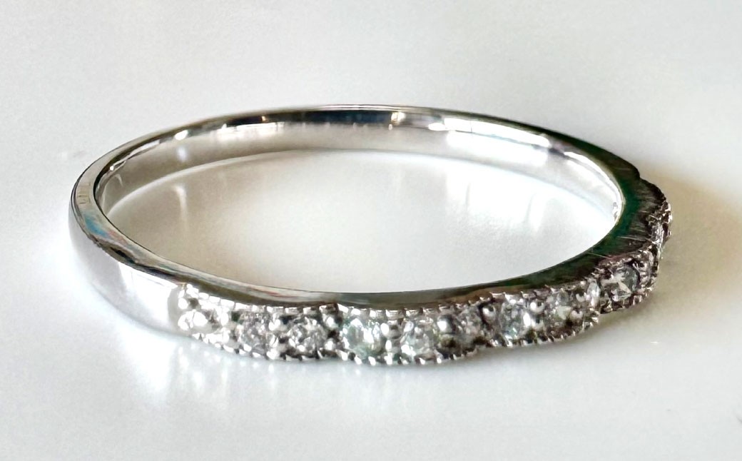 プラチナダイヤモンドリング ハーフエタニティーリング 0.10カラット 【AW-966/0011】