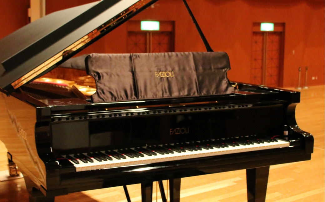 グランドピアノ「FAZIOLI（ファツィオリ）」平日3時間弾き放題